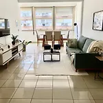 Quarto Quadruplo Em Apartamento Compartilhado